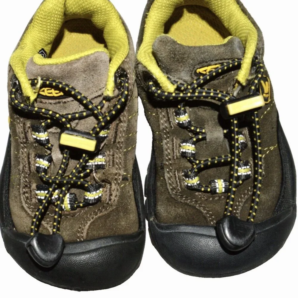 KEEN UNISEX BOYS GIRLS SZ 8 US 25 EU OLIVE GREEN SNEAKERS SANDALS SHOES